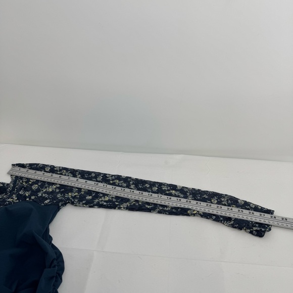 NWD Free People Josie Size L Floral Lace Sleeve Ruched Side Top - Picture 8 of 12